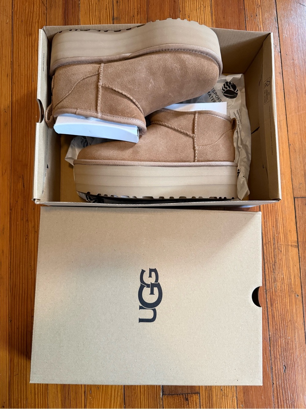 UGG Womens Classic Ultra Mini Boots | Chestnut | 1135092-CHE | Authentic New 6